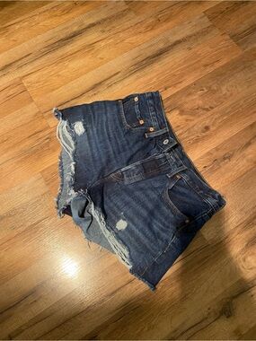 Levis short shorts